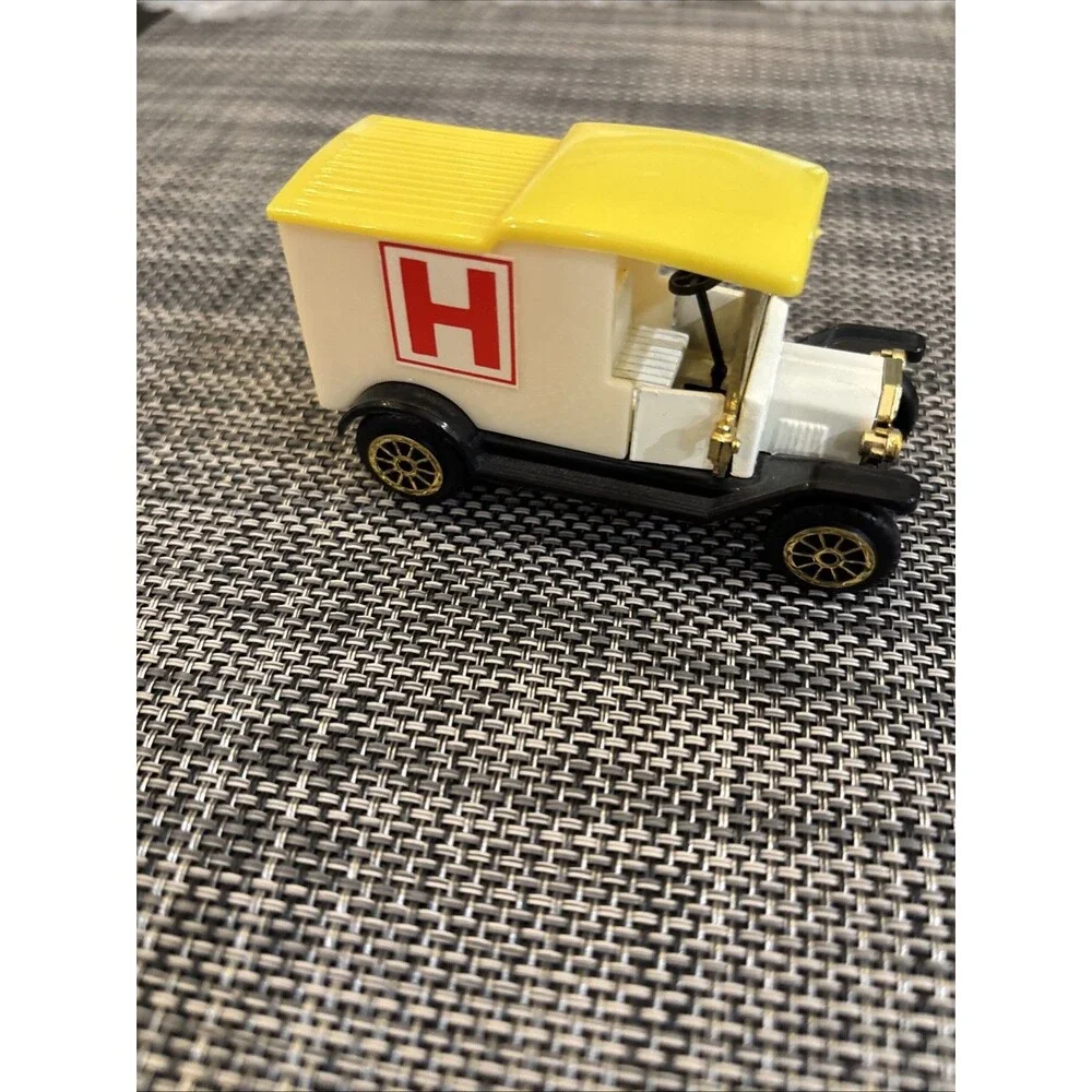 Vintage Readers Digest #304 Ford Model T Die-Cast Car 1:64 Scale No Box